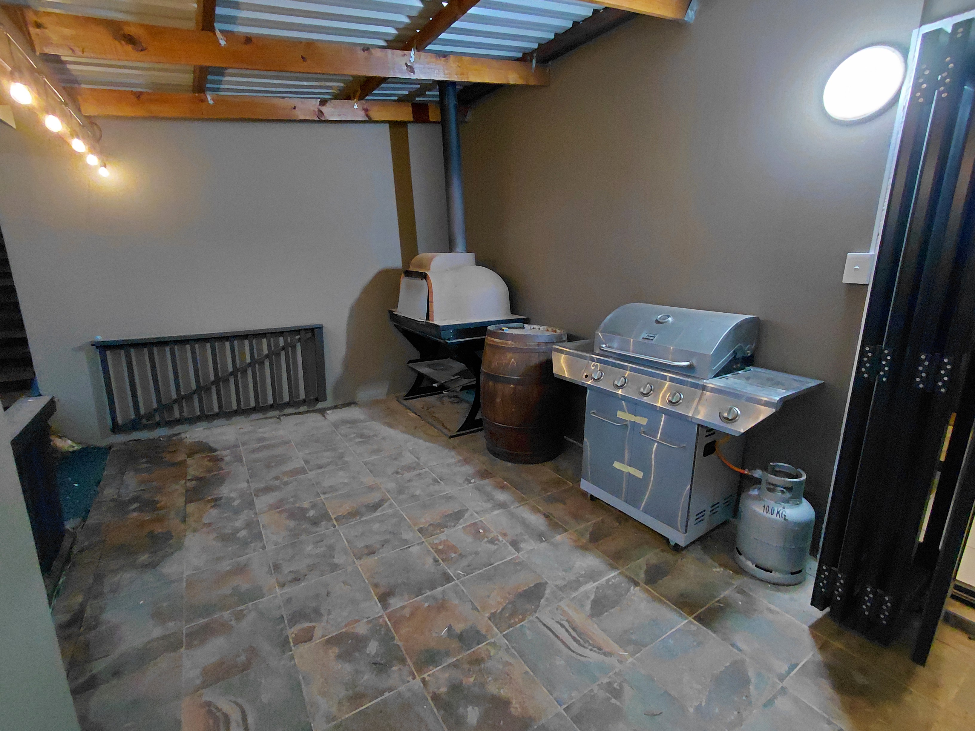 Outdoor entertaining area
